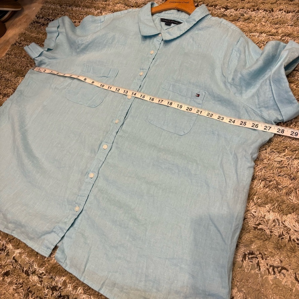 NWOT Light Blue Women's Button-Up Shirt - Picture 8 of 10